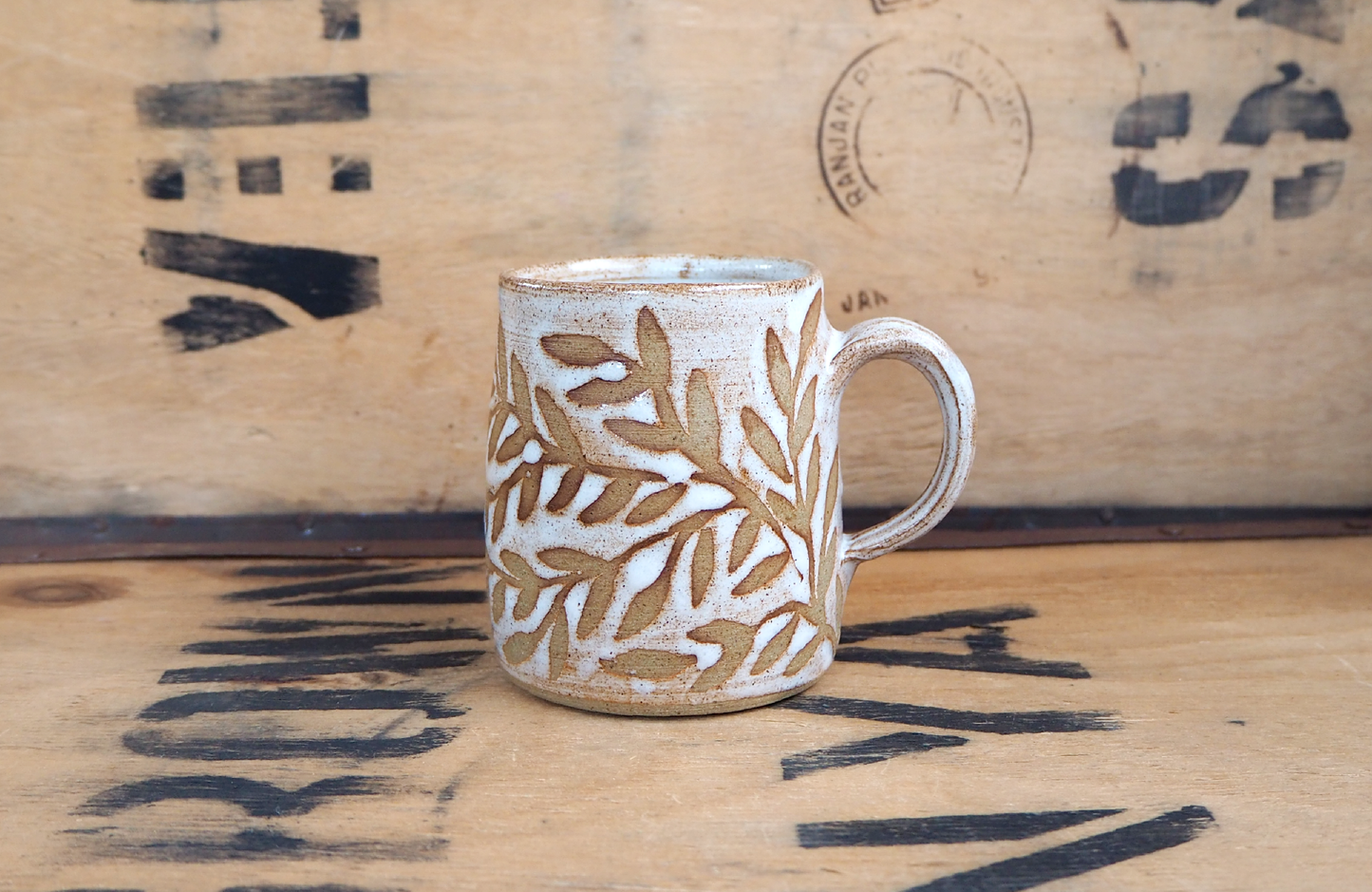 Leaf Mug by Sarah Bagouin